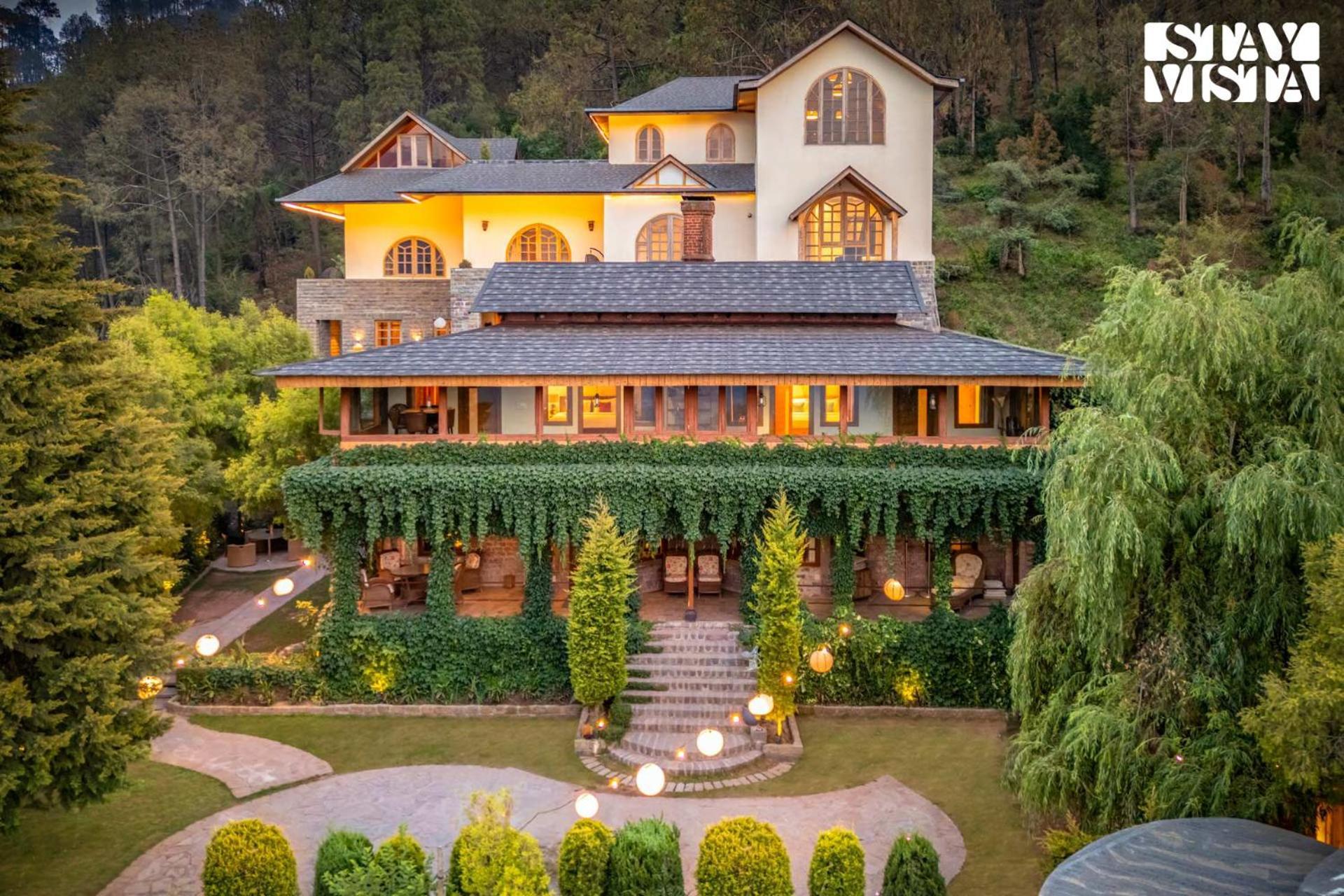 Stayvista At Sylvana Villas With Lawn, Bbq And Jacuzzi Kasauli Eksteriør billede
