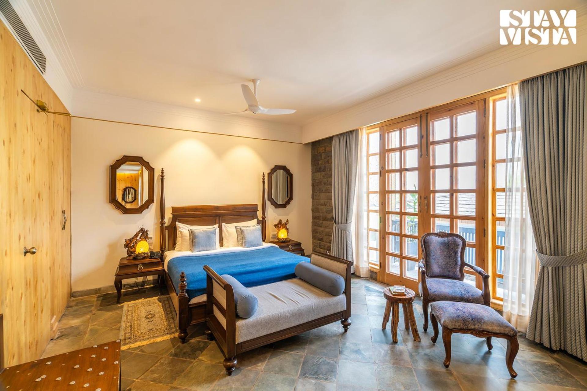 Stayvista At Sylvana Villas With Lawn, Bbq And Jacuzzi Kasauli Eksteriør billede